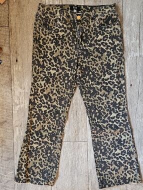 Kut from the Kloth High Rise Kelsey Leopard Print Ankle Flare Jeans Size 7